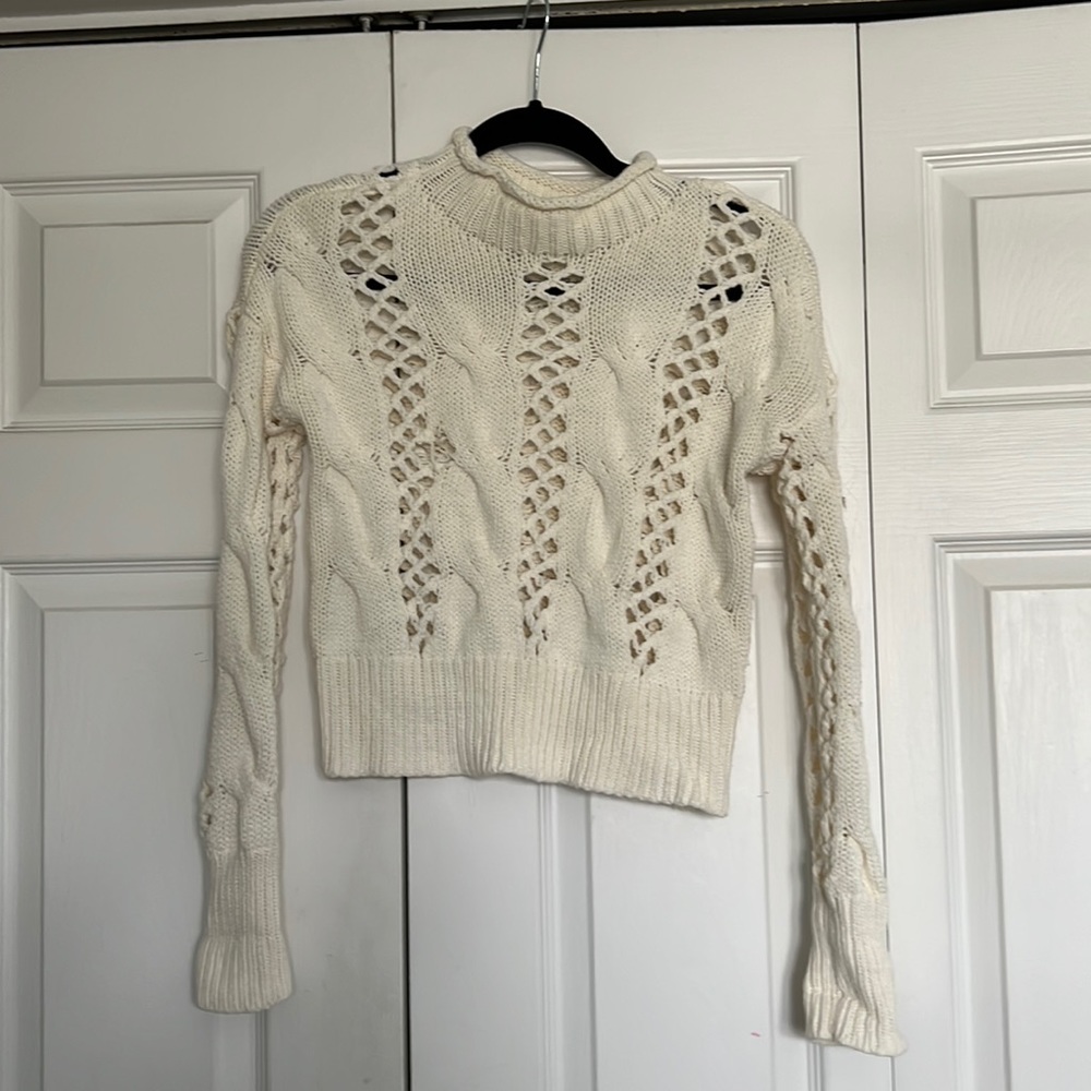Express size S cream sweater